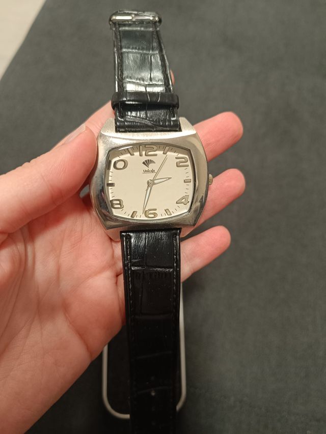 Reloj de pulsera negro Unicaja ⌚