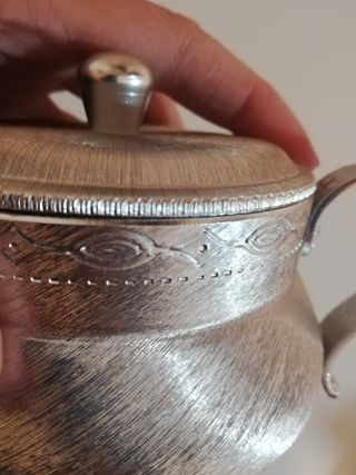 Brocca, vassoio e zuccheriera Arcit