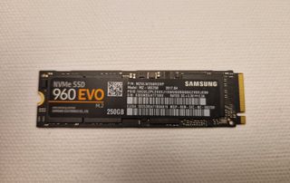 *DISCO DURO M.2 NVME 250GB* 