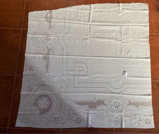 Trozos de tela blanca