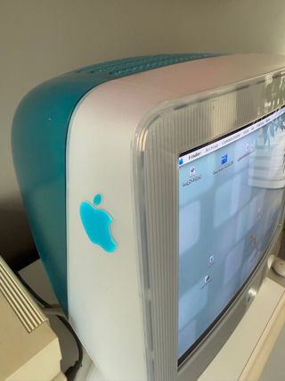 Apple Vintage Studio Display 21”