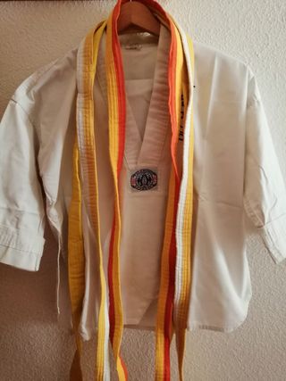 traje taekondo