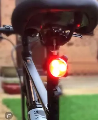 Coppia di luci per la guida di bicicletta led rica