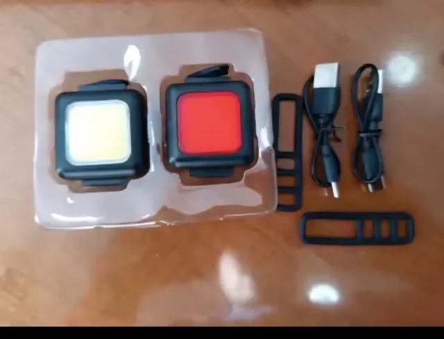 Coppia di luci a led ricaricabile