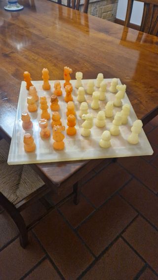 Scacchiera in onice 