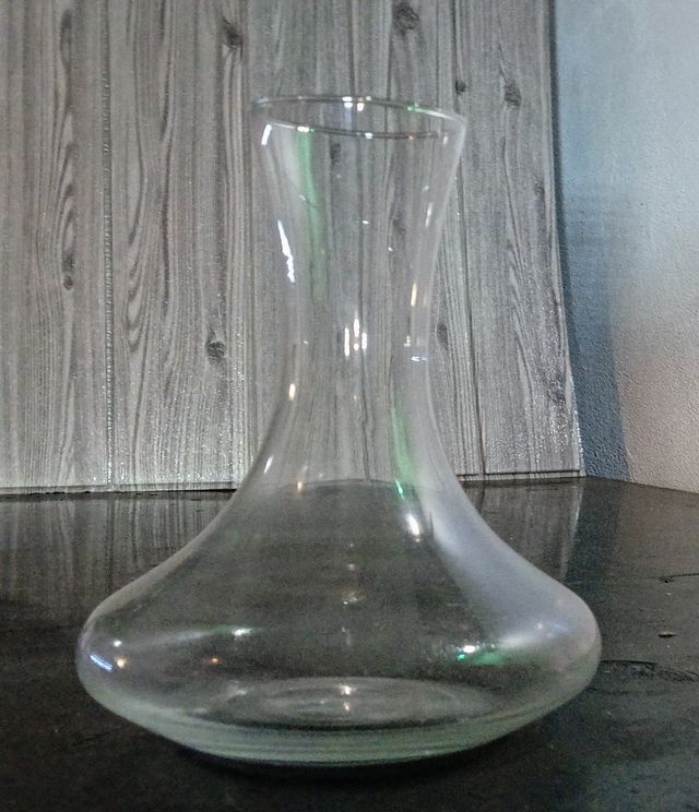 Pareja de Decantadores de Vino