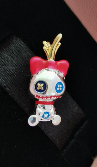 Charm Muñeca Scrump Lilo Stitch 