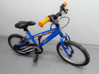 Bicicleta de niño 16 pulgadas.