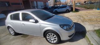 Opel Astra 72.402 km
