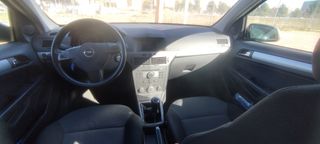 Opel Astra 72.402 km