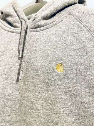 Sudadera carhartt color gris talla xs