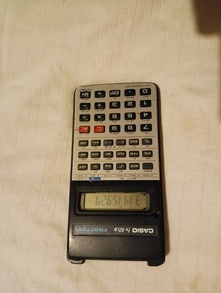 Calculadora científica Casio fx-82LB 