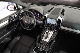 Porsche Cayenne Turbo 520cv