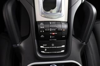 Porsche Cayenne Turbo 520cv