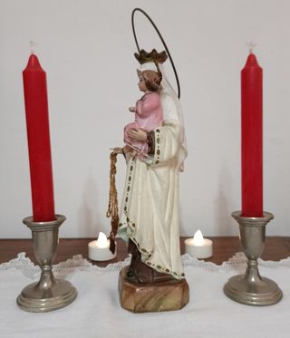 Antigua figura Virgen del Carmen de Olot