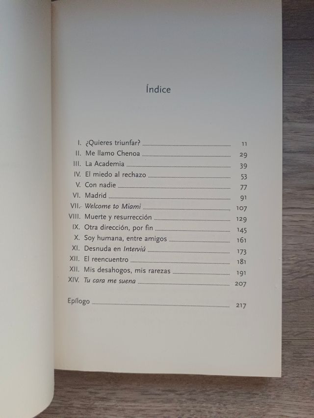 Defectos perfectos. Autora: Chenoa