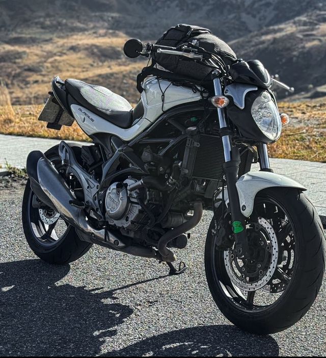 DESPIECE Suzuki Gladius 650 2011