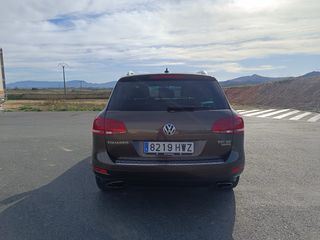 Volkswagen Touareg 2014