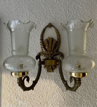 Aplique de pared de bronce