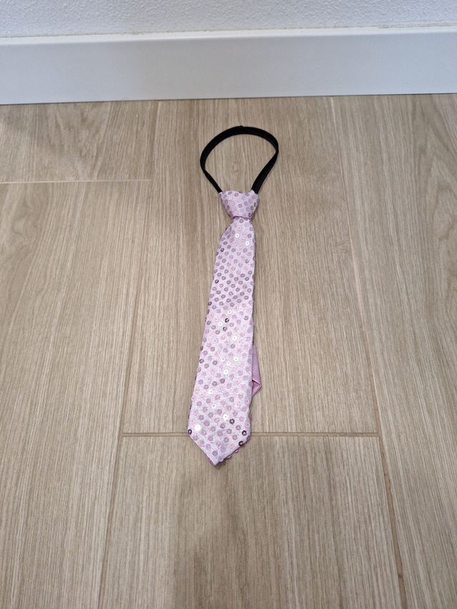 Corbata lentejuelas. Disfraces.