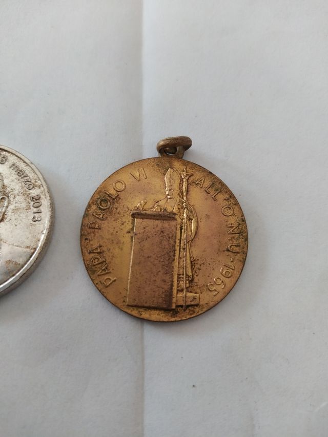 Lotto medaglie Papa Francesco, padre pio, paolo VI