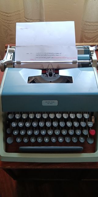 Olivetti De luxe