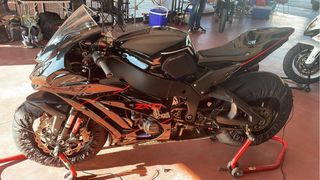 MOTO DE CIRCUITO ZX10 O CAMBIO POR XR 1000