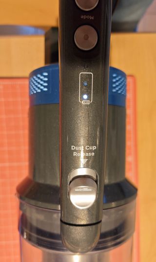 Eureka Stylus Aspirapolvere senza fili NON FUNZION