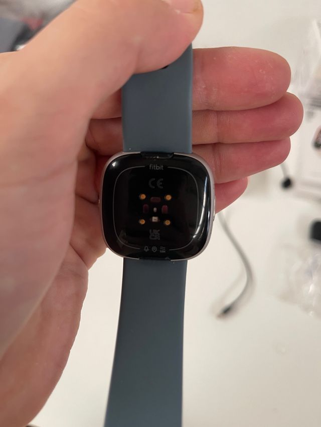Google Fitbit Versa 4