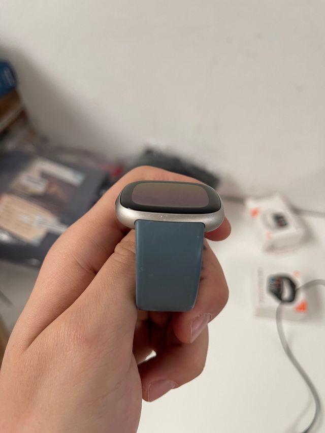 Google Fitbit Versa 4