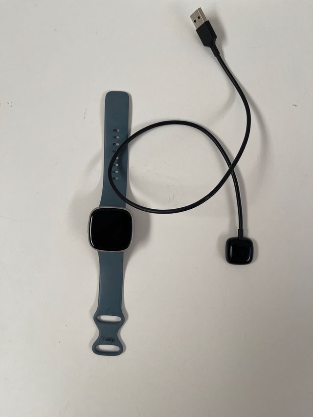 Google Fitbit Versa 4