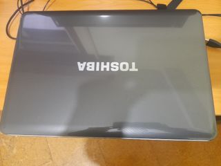 Portatil TOSHIBA