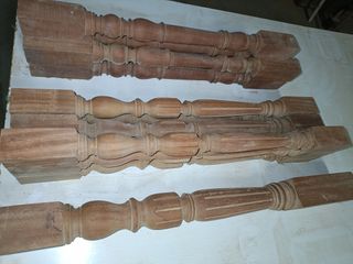Palos torneados de madera 