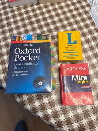 Diccionarios. Ingles sinónimos y antonimos