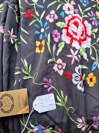 MANTÓN BAILE FLAMENCO NUEVO CUADRADO GRANDE SEDA