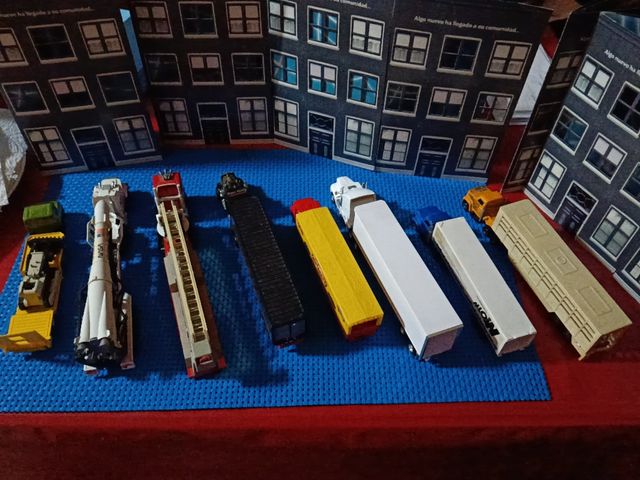 Carrello articolato Majorett.ls 25.eur..