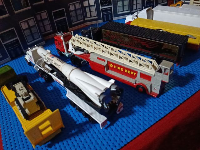 Carrello articolato Majorett.ls 25.eur..