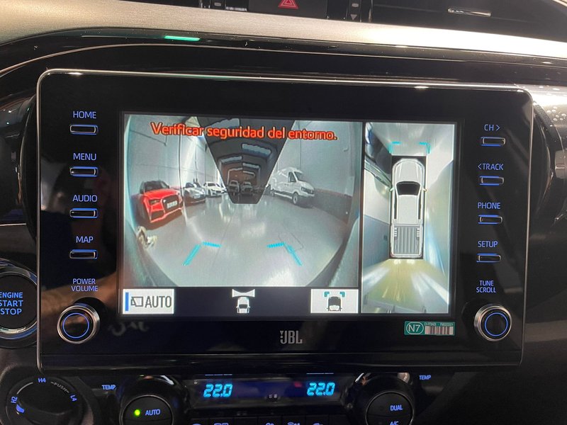 Toyota Hilux 2025, foto 14