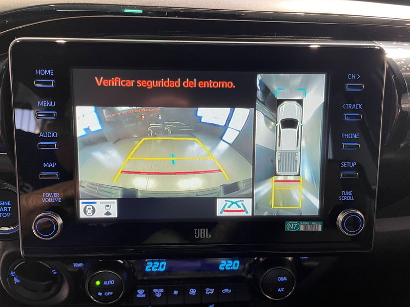 Toyota Hilux 2025, foto 15