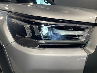 Toyota Hilux MODEL YEAR 2026