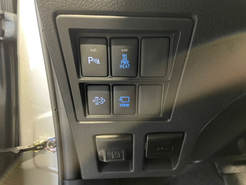 Toyota Hilux 2025, foto 19
