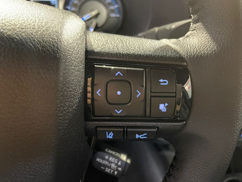 Toyota Hilux 2025, foto 21