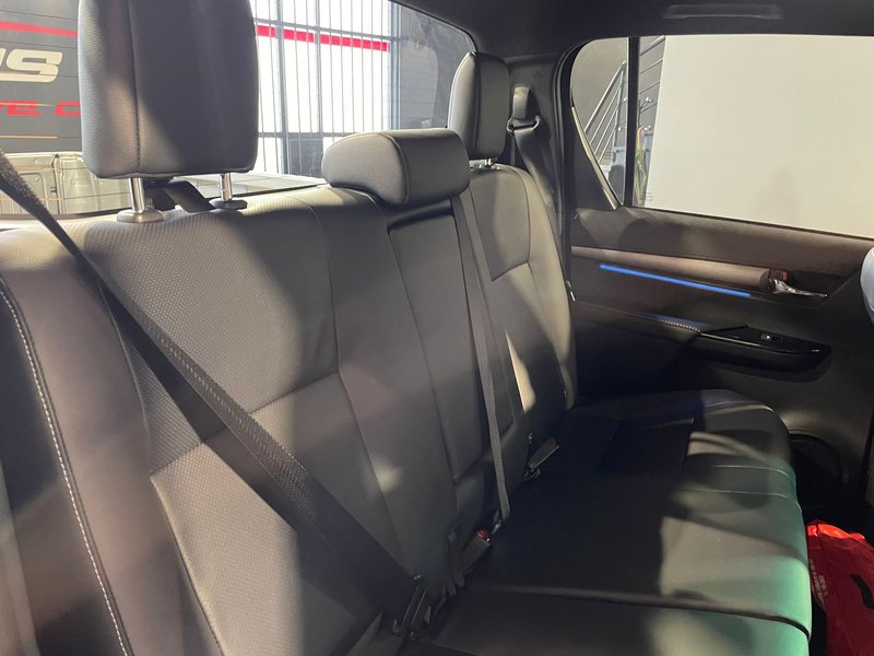Toyota Hilux 2025, foto 30