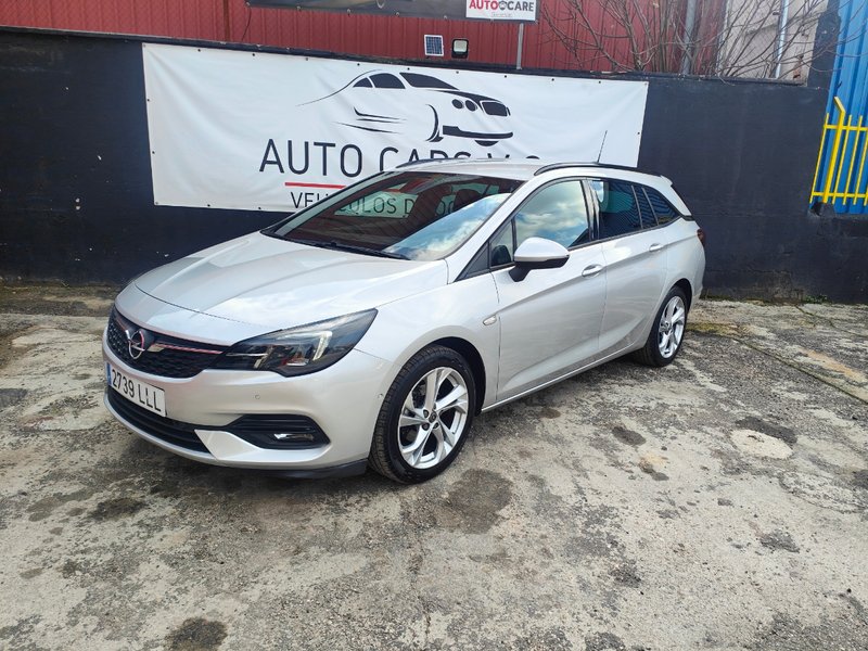 Opel Astra 2021