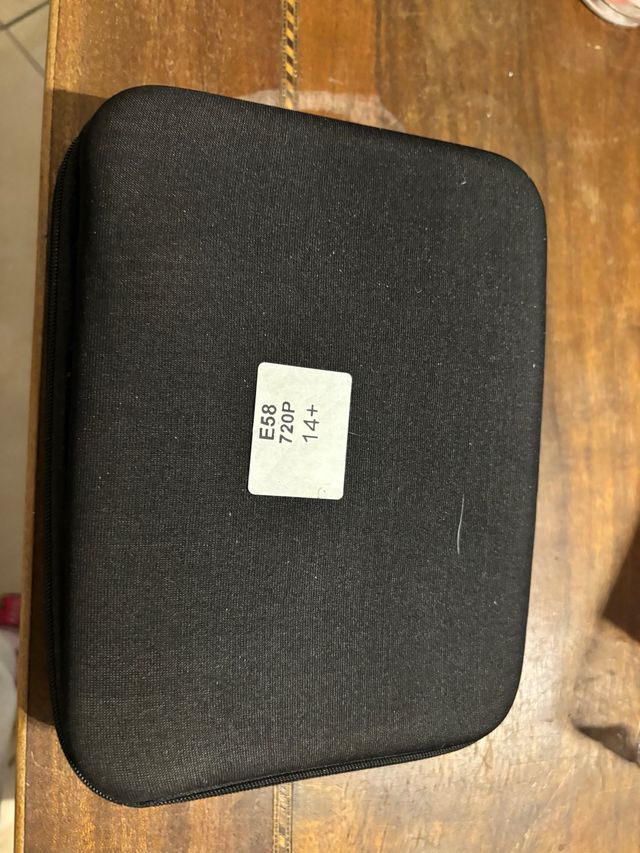 Mini drone con telecamera