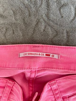 Pantalones Levi’s Mujer  Color Rosa  talla 14