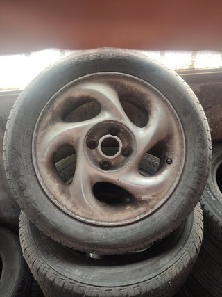 Llantas Seat 15"