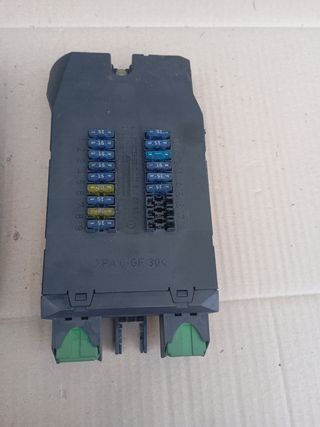 Mercdes vito 112cdi caja fusibles