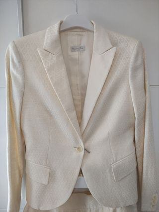 Conjunto chaqueta y falda Massimo Dutti