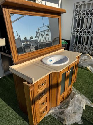 Mueble de baño nuevo a estrenar